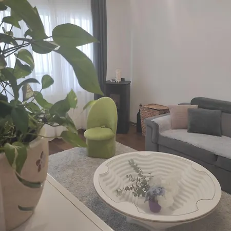 Apartment Ana *