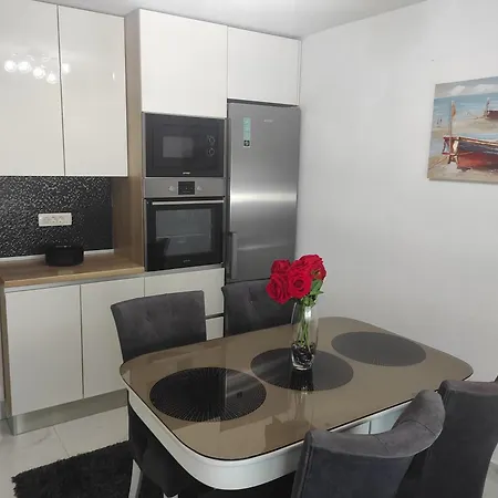 Apartment Ana *